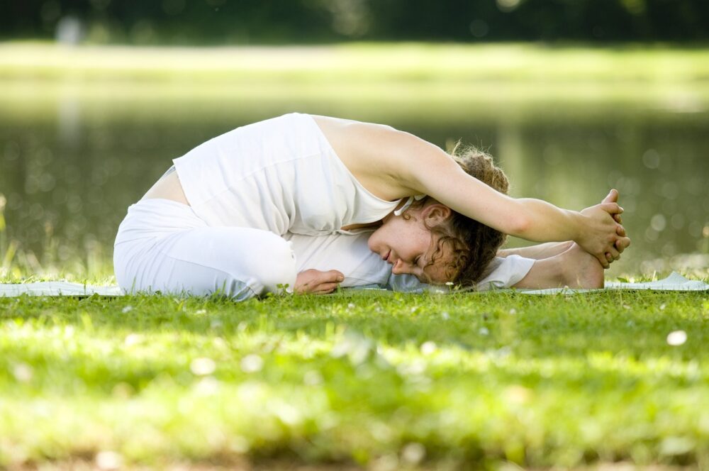 Read more about the article 5 Essential Yoga Poses for Insomnia
